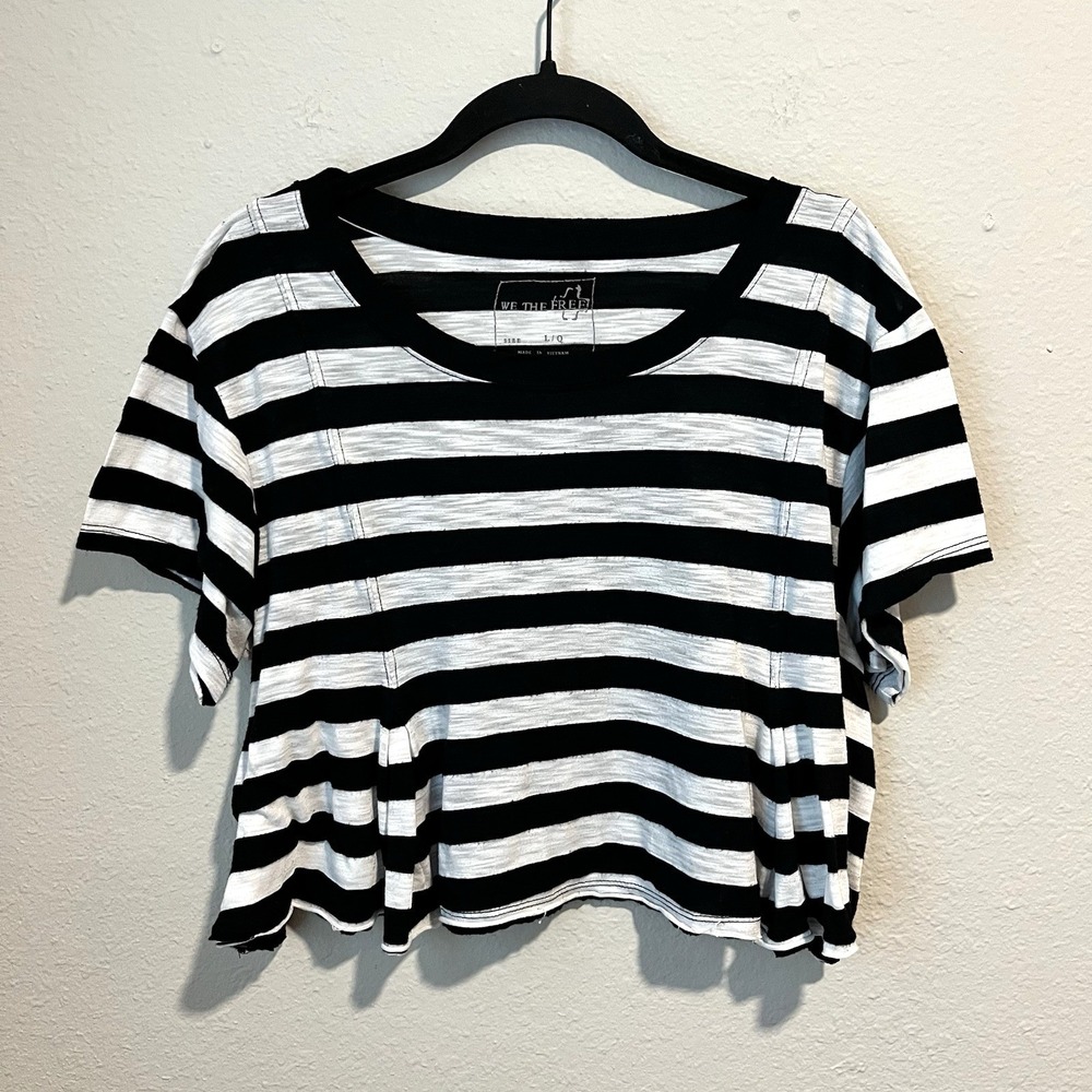 FREE PEOPLE We The Free Swing Tee Shirt Large Black White Striped Crop Boho